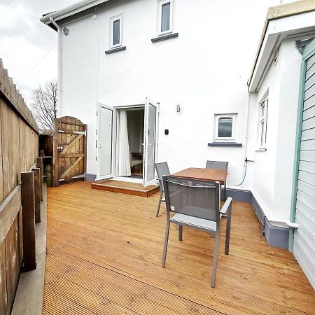 White Eden - Explore Cornwall From A Comfy Central Appartment Сент-Остел Экстерьер фото