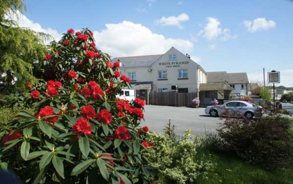 White Eden - Explore Cornwall From A Comfy Central Appartment Сент-Остел Экстерьер фото